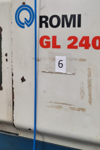TORNO CNC ROMI GL240