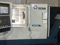 TORNO CNC ROMI GL250