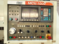 CENTRO DE USINAGEM VERTICAL FIRST MCV 1000