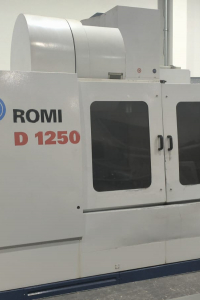 CENTRO DE USINAGEM ROMI D1250
